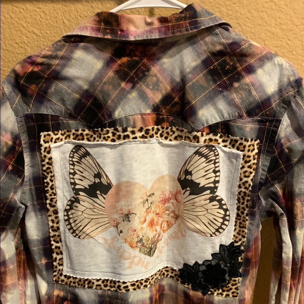 American Eagle Outfitters Multicolor Plaid Shirt
